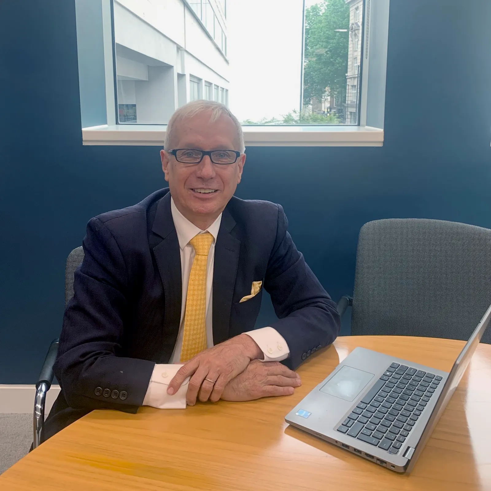 Ed Rieu: a US Tax Consultant in France offering tax advisory services